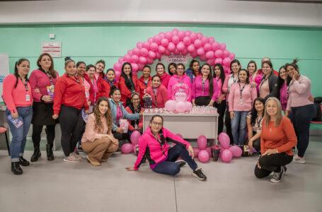 Sindicomerciários Caxias realiza palestra de prevenção ao câncer de mama para comerciárias do Stok Center