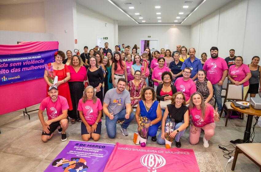  Início das comemorações do Mês das Mulheres é marcado por palestras sobre combate à violência e autoestima no Sindicomerciários Caxias